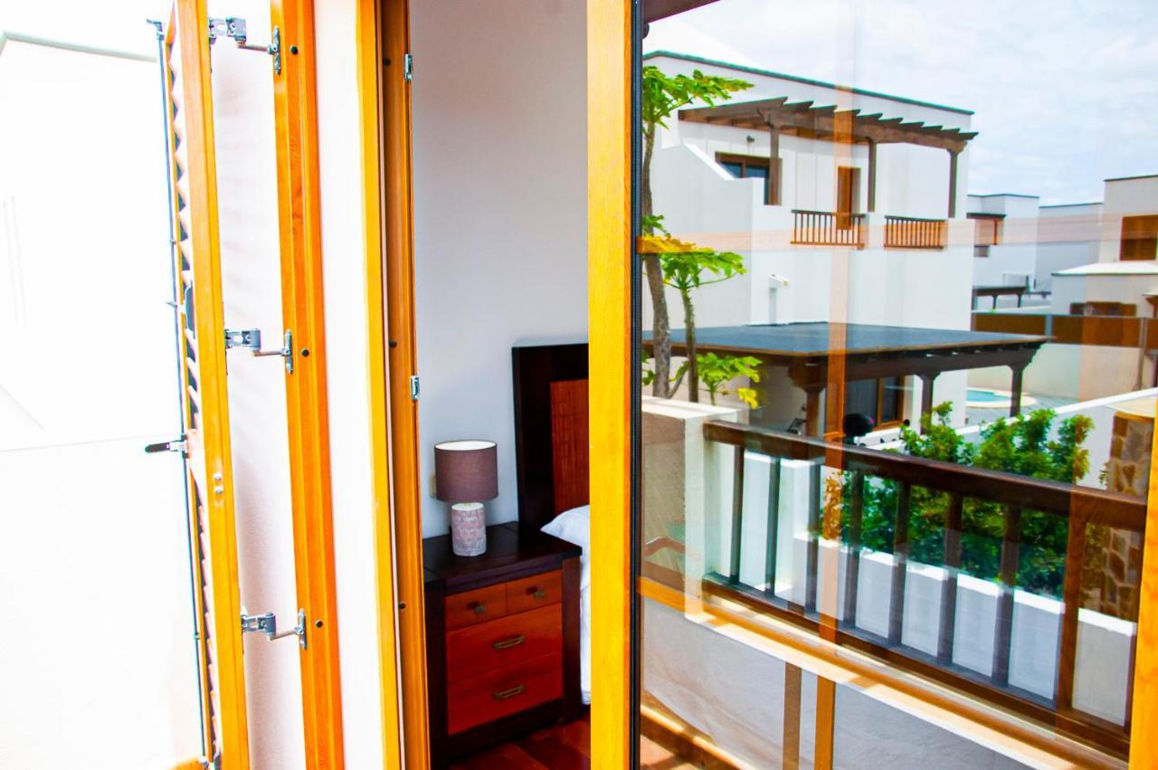 Luxury Anabel Villa Costa Teguise Exteriör bild