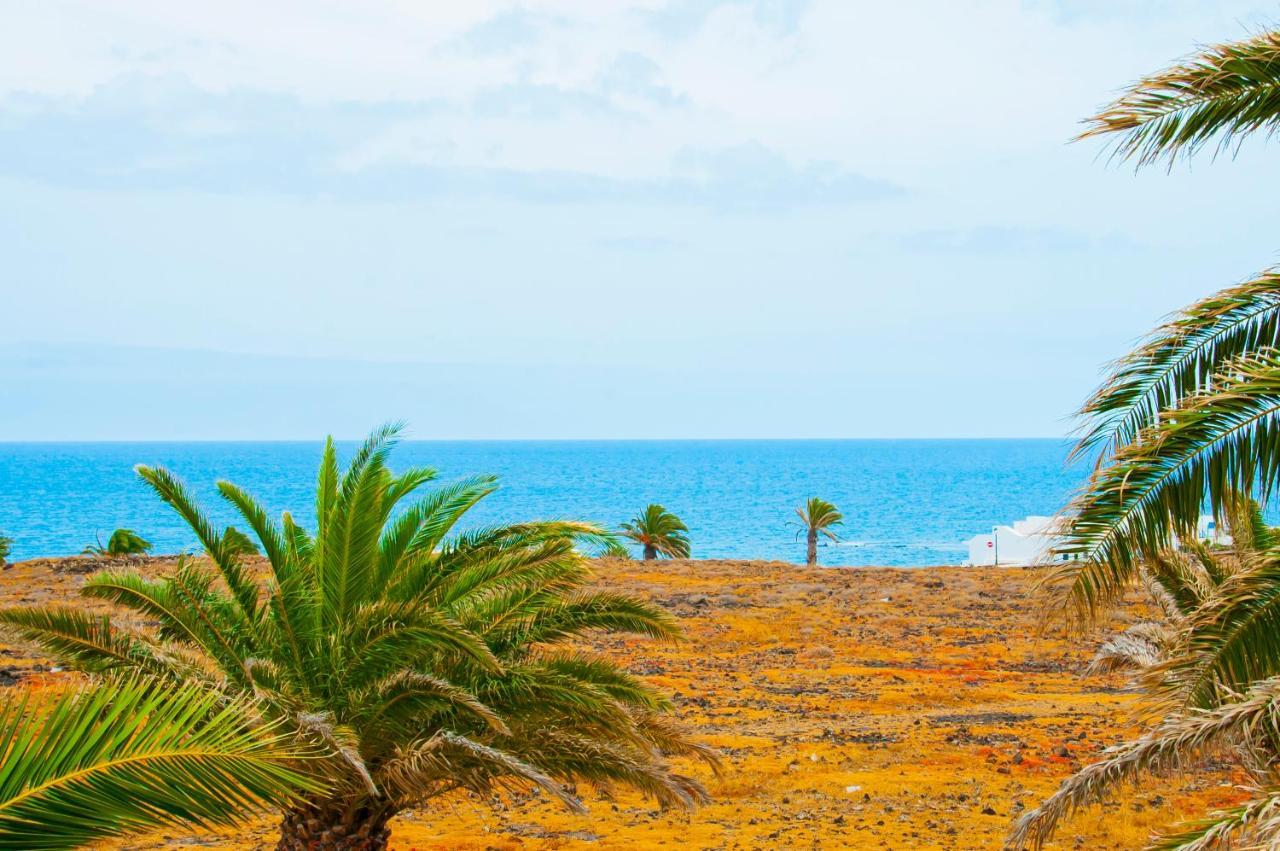 Luxury Anabel Villa Costa Teguise Exteriör bild